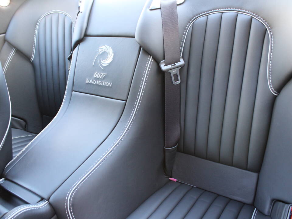 Bild 42/47 von Aston Martin DB 9 GT &quot;Bond Edition&quot; (2015)