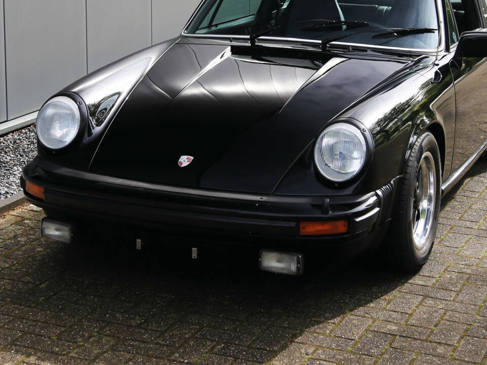 Image 40/67 de Porsche 911 2.7 S (1977)