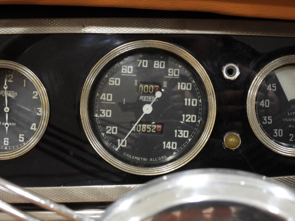 Image 28/51 of Lancia Aprilia (1937)