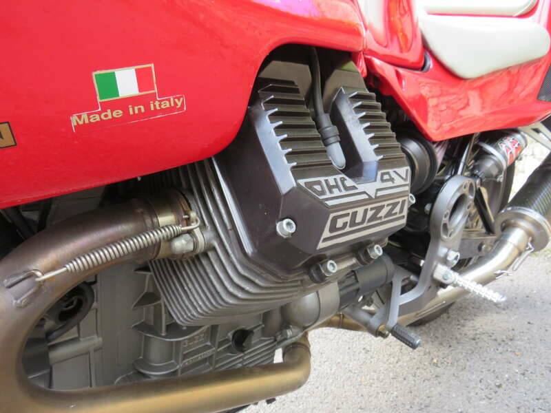 Bild 23/49 von Moto Guzzi Daytona RS (1996)