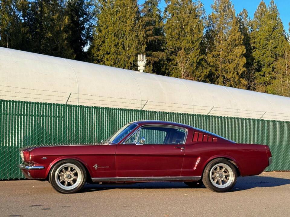 Immagine 3/50 di Ford Mustang 289 (1965)