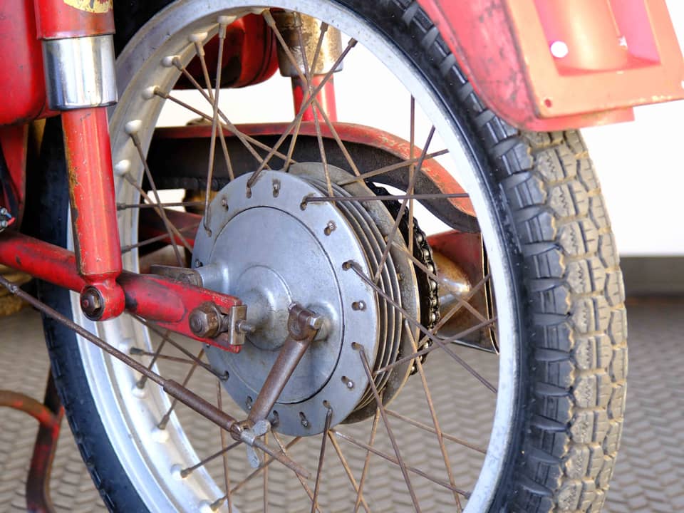 Image 51/83 of MV Agusta 175 CS Sport Disco Volante (1955)