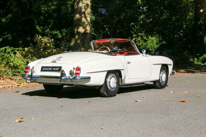 Image 13/50 of Mercedes-Benz 190 SL (1960)