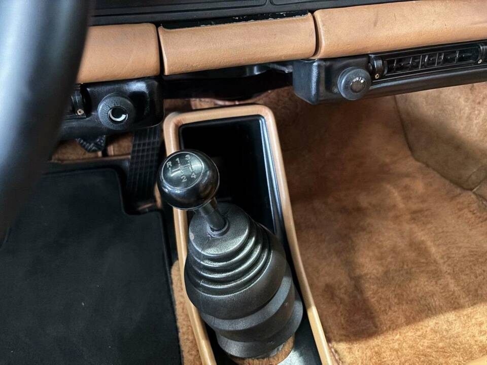 Bild 17/28 von Porsche 911 Turbo 3.0 (1976)