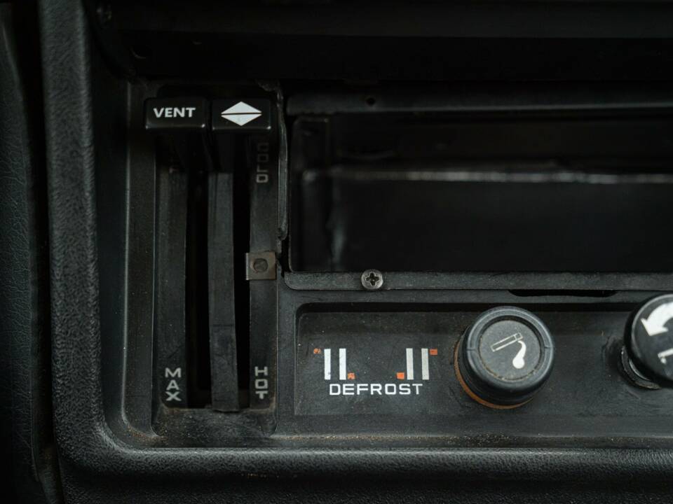 Image 26/50 of Triumph TR 7 Europa (1977)