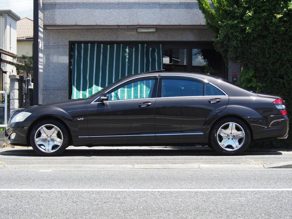 Bild 10/35 von Mercedes-Benz S 600 L (2008)