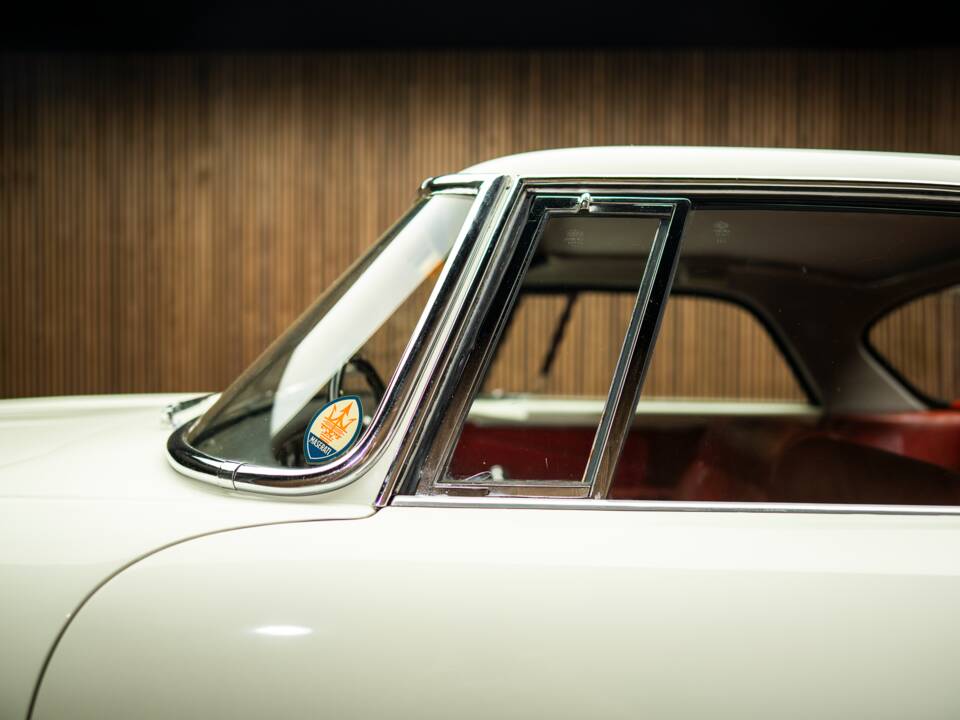 Bild 75/99 von Maserati 3500 GT Touring (1959)