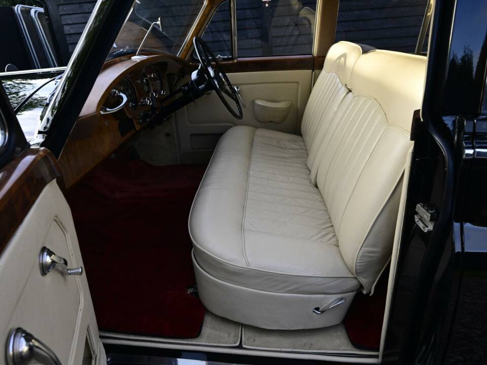 Bild 44/50 von Rolls-Royce Silver Cloud I (1956)
