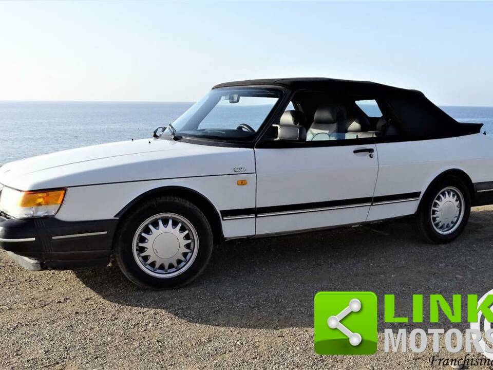 Image 2/10 de Saab 900 Turbo S 16V (1992)