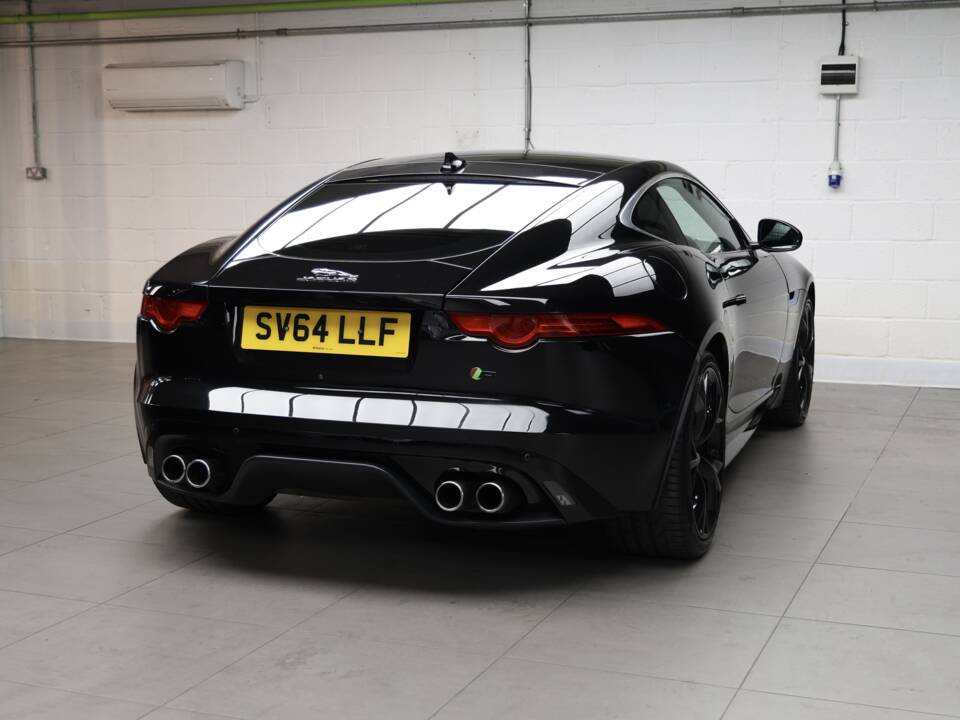 Afbeelding 14/50 van Jaguar F-Type R (2014)