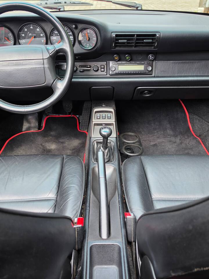 Bild 23/113 von Porsche 911 Carrera 2 (1991)