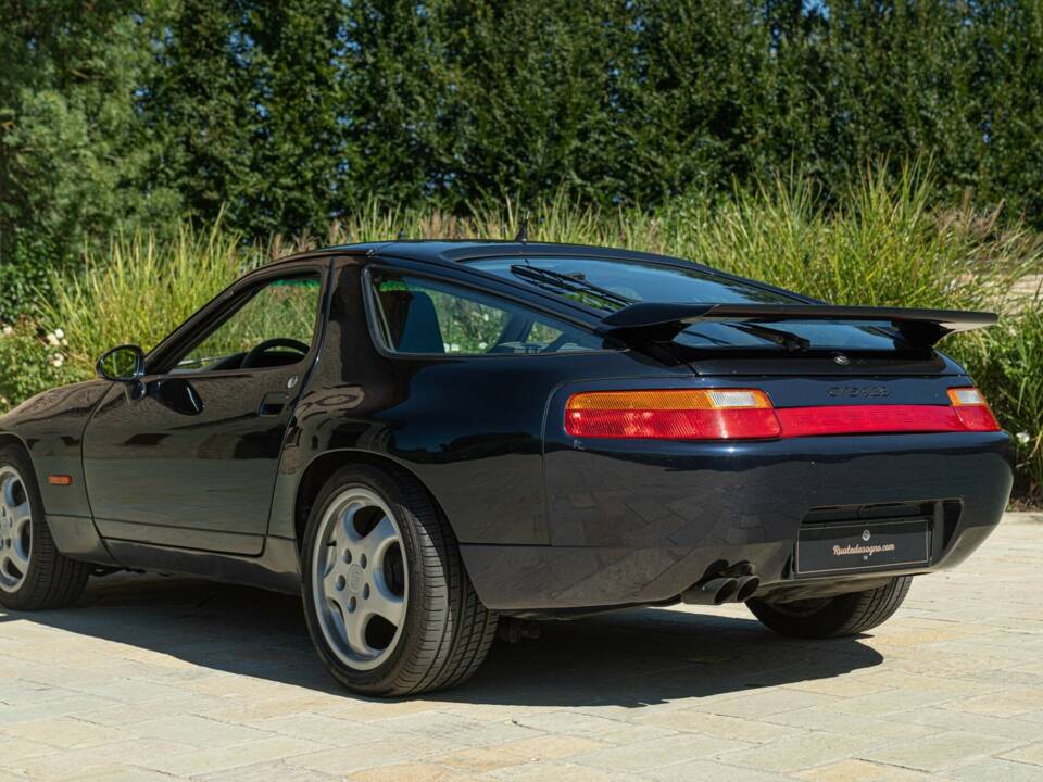 Afbeelding 7/50 van Porsche 928 GTS (1992)