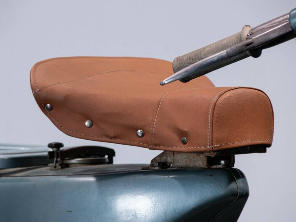 Image 36/50 of Piaggio DUMMY (1960)