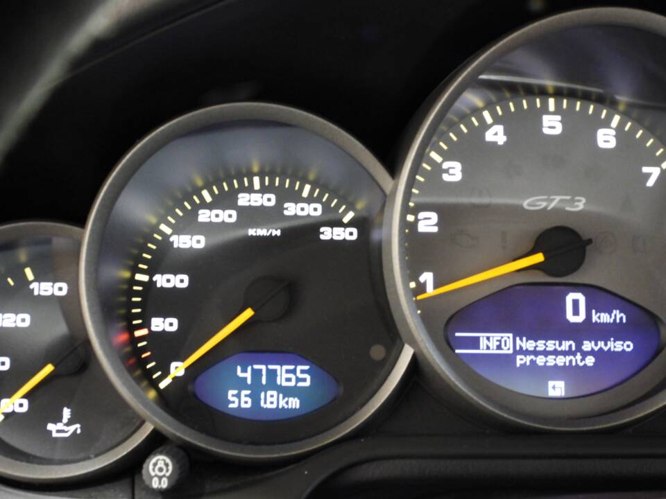 Immagine 7/15 di Porsche 911 GT3 RS (2007)