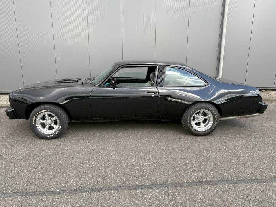 Image 2/6 of Chevrolet Nova Coupe (1976)