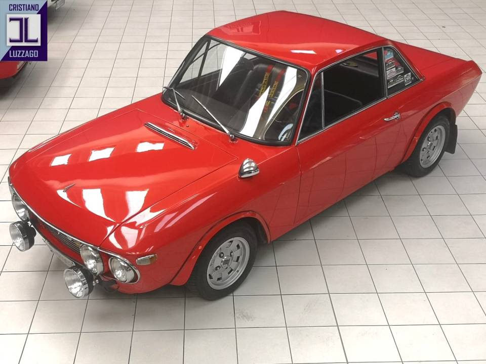 Image 2/54 of Lancia Fulvia Rallye HF 1.6 (1970)