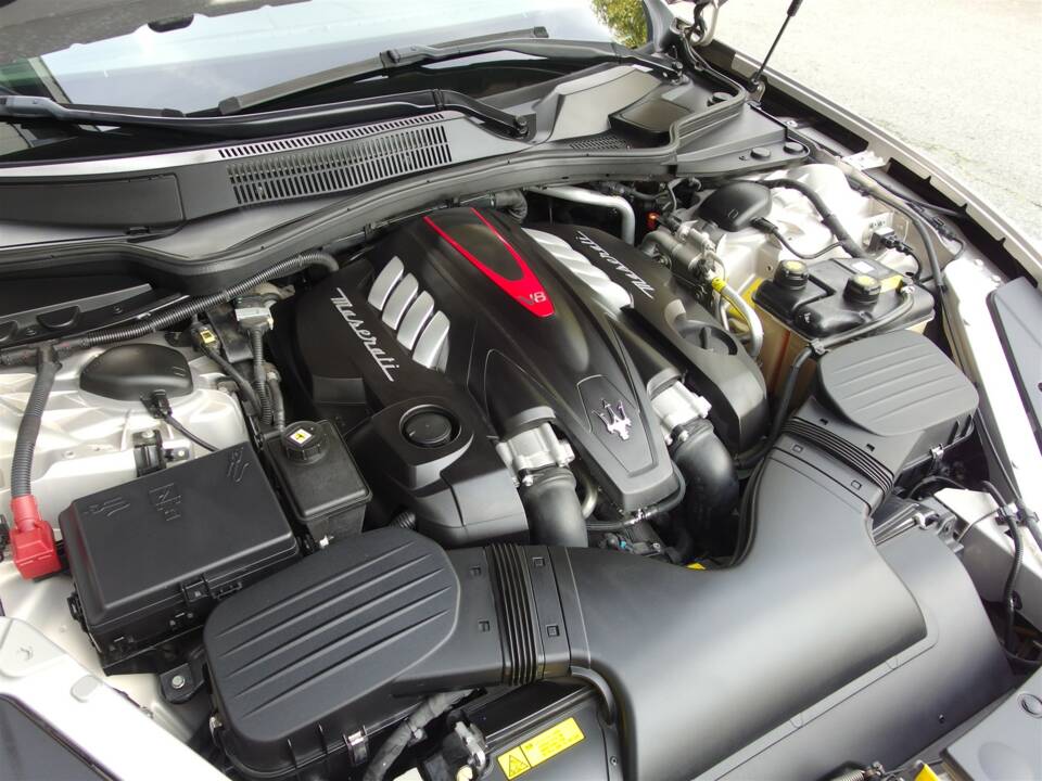 Image 89/98 of Maserati Quattroporte GTS (2015)