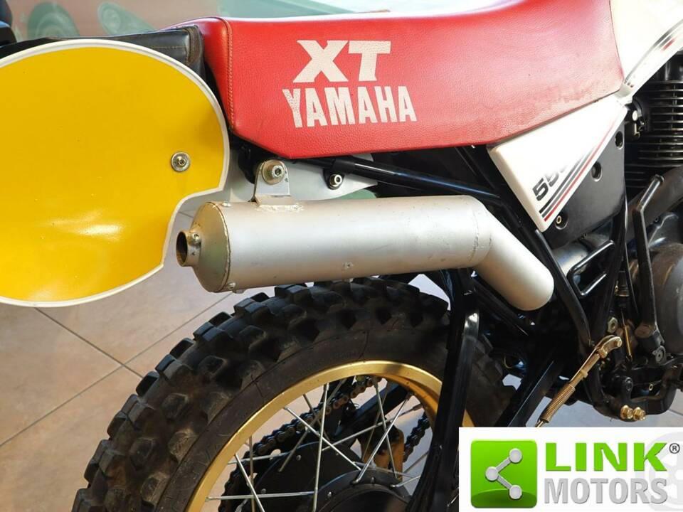 Bild 8/10 von Yamaha DUMMY (1985)