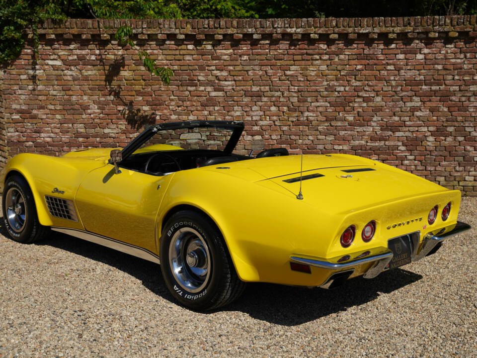Image 2/50 of Chevrolet Corvette Stingray (1972)