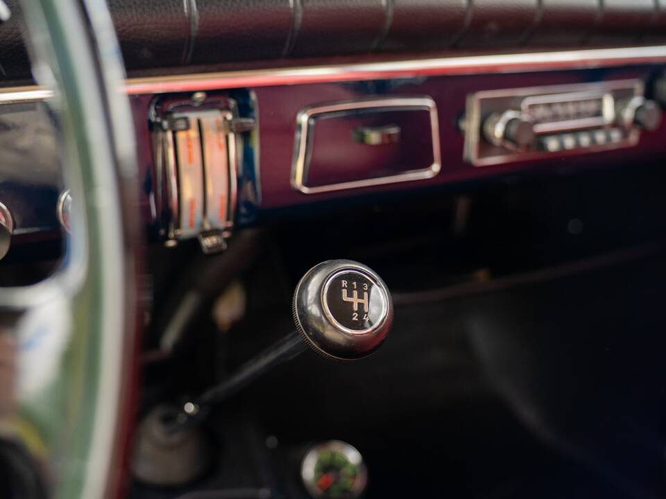 Bild 28/34 von Volvo Amazon  P121 (1966)