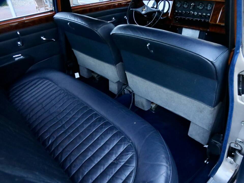 Immagine 30/50 di Jaguar Mk II 3.4 (1966)