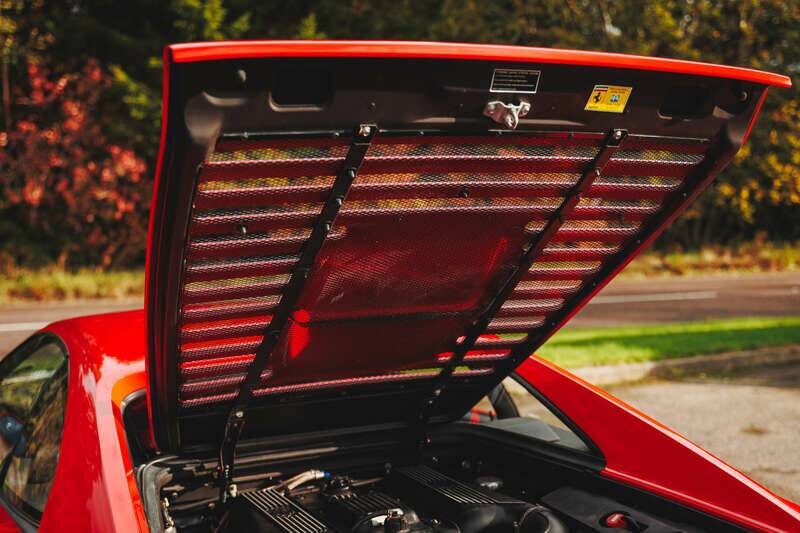 Image 40/50 de Ferrari F 355 Berlinetta (1998)