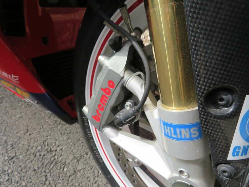Bild 25/40 von Ducati 1098 R (2008)