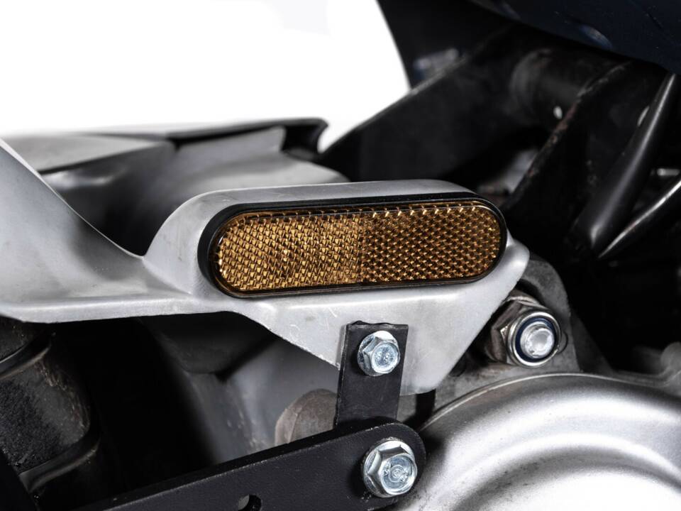 Afbeelding 29/30 van Aprilia DUMMY (1998)