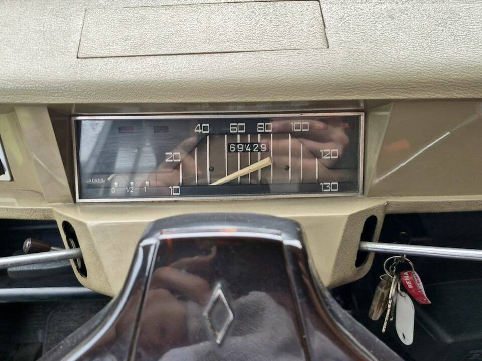 Bild 23/54 von Renault R 4 (1972)
