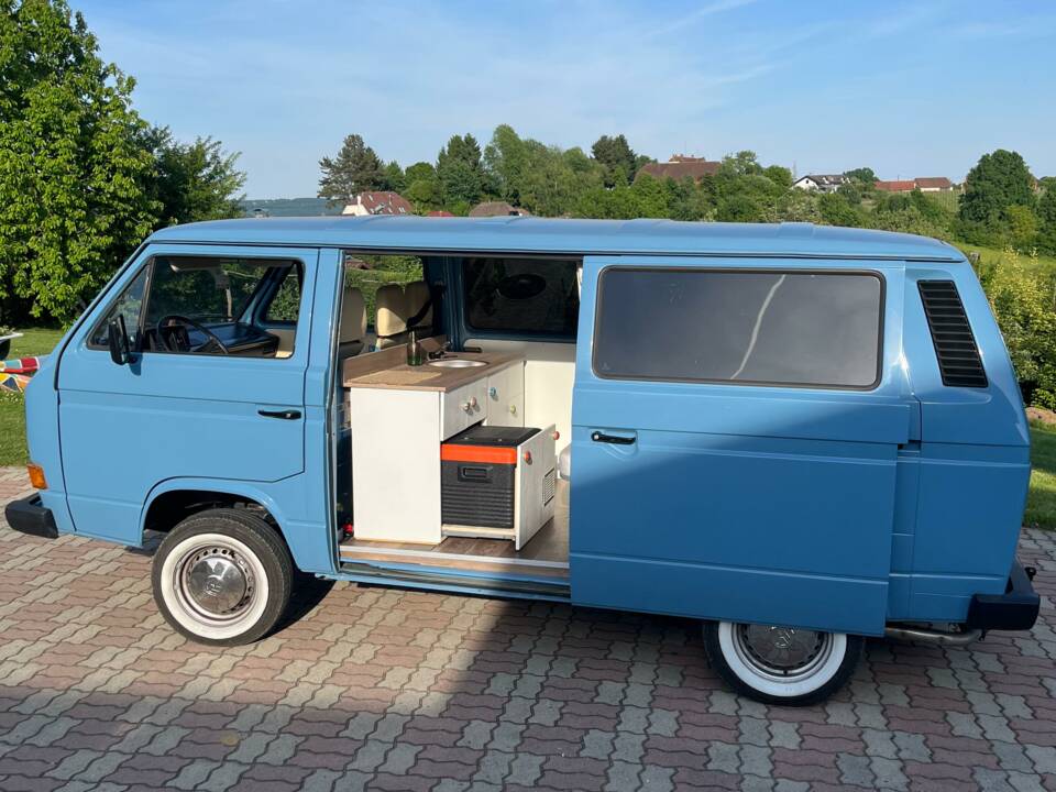 Image 1/14 of Volkswagen T3 Camper 1.6 D (1984)