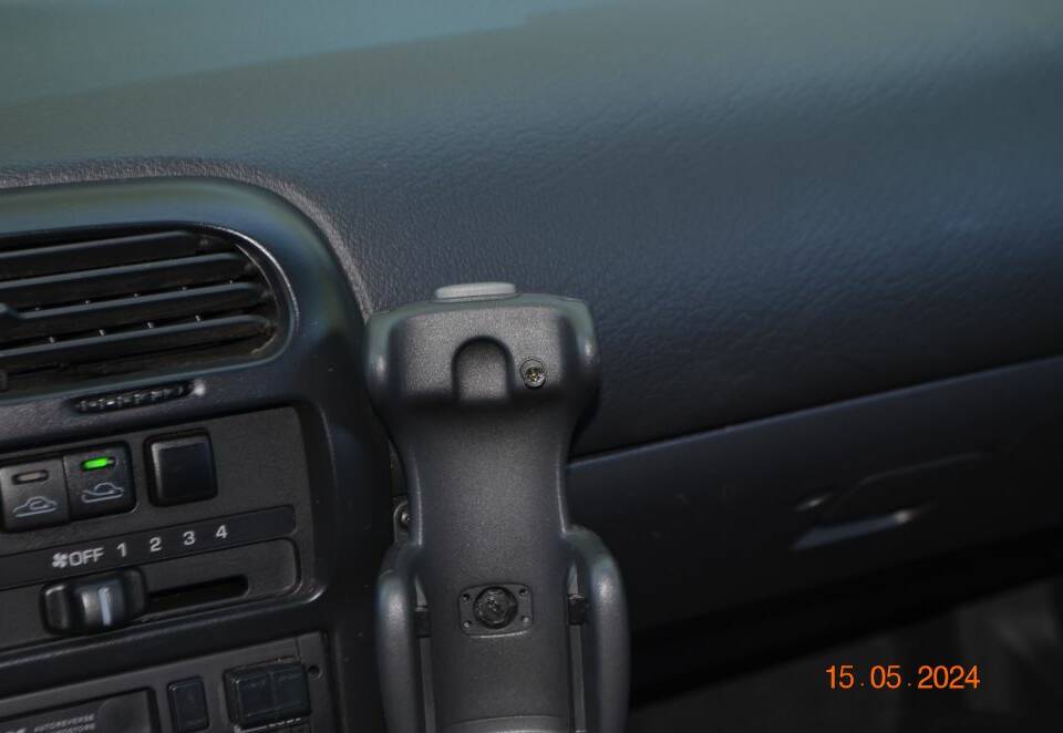 Image 9/38 of Mazda 626 2.0i (1994)