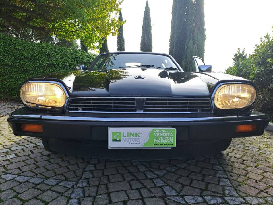 Image 34/40 of Jaguar XJ-S 3.6 (1987)