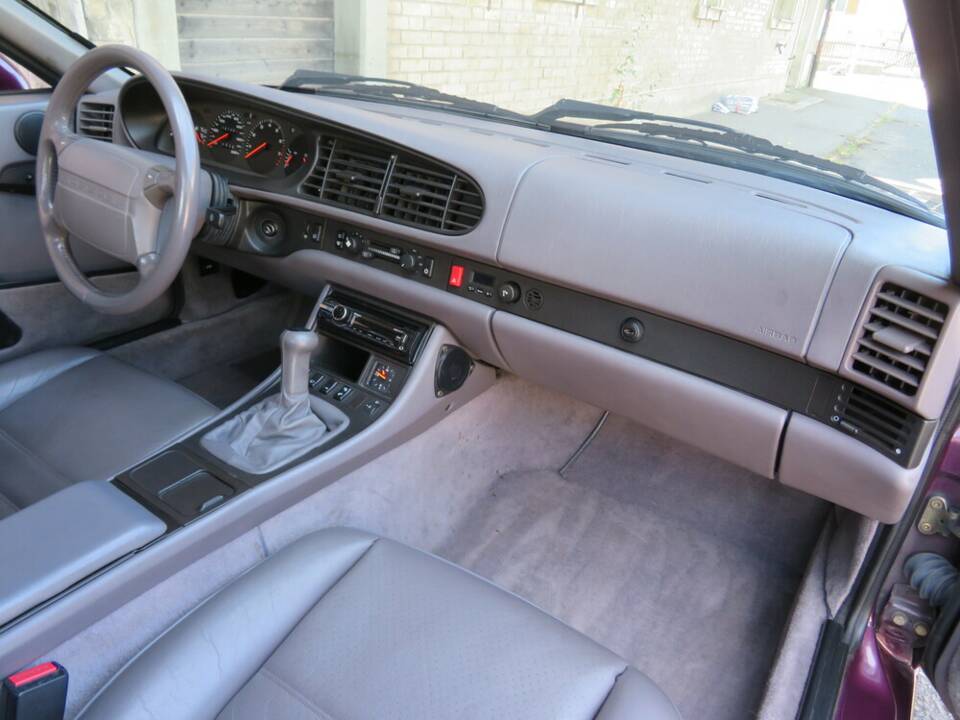 Bild 12/19 von Porsche 968 (1994)