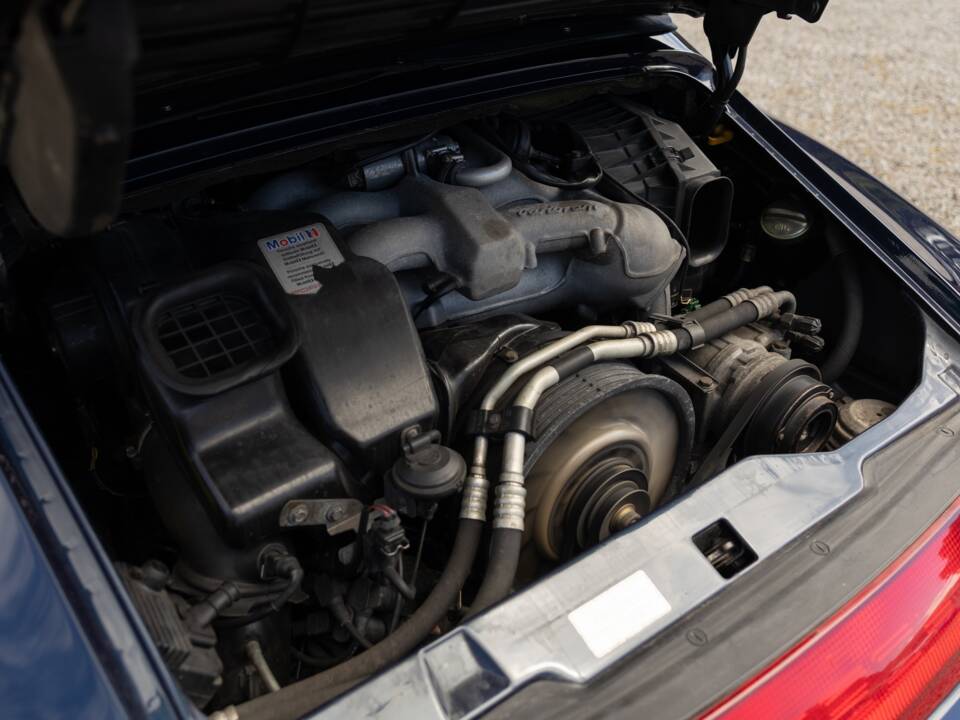 Bild 10/44 von Porsche 911 Carrera (1997)
