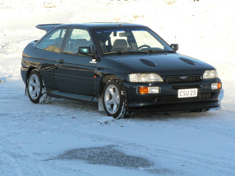 Imagen 3/38 de Ford Escort RS Cosworth (1992)