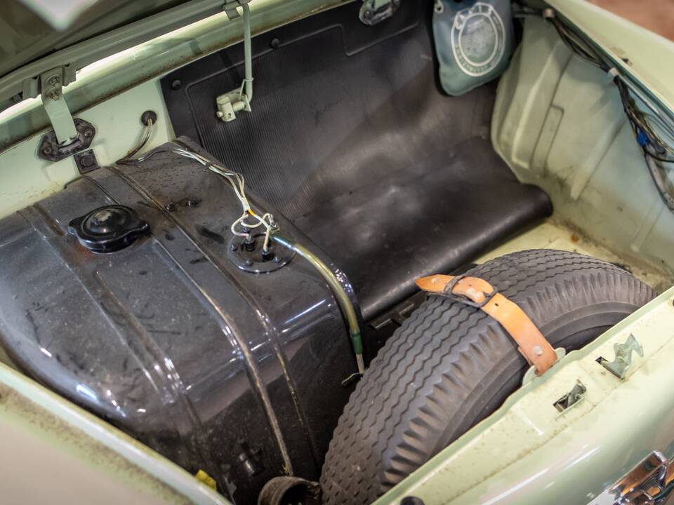 Afbeelding 14/20 van Steyr-Puch 600 D (1960)