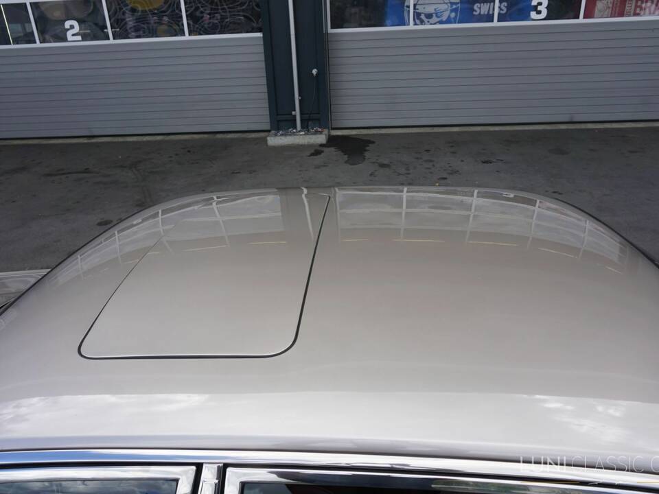 Image 21/61 de Jaguar Sovereign 3.6 (1987)
