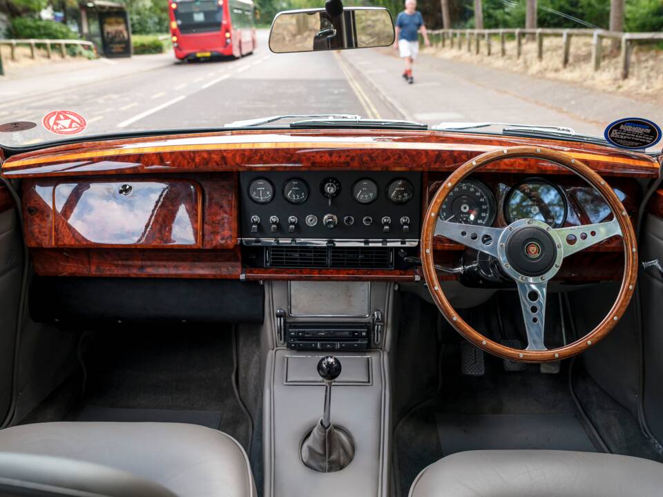 Bild 16/30 von Jaguar Mk II 3.8 (1960)