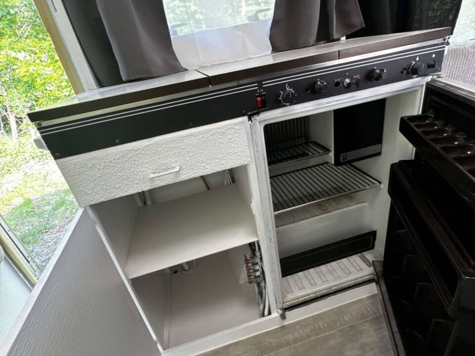 Image 10/17 of Volkswagen LT 31 (1977)