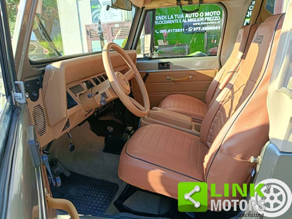 Image 5/10 of Jeep Wrangler 2.5L (1989)