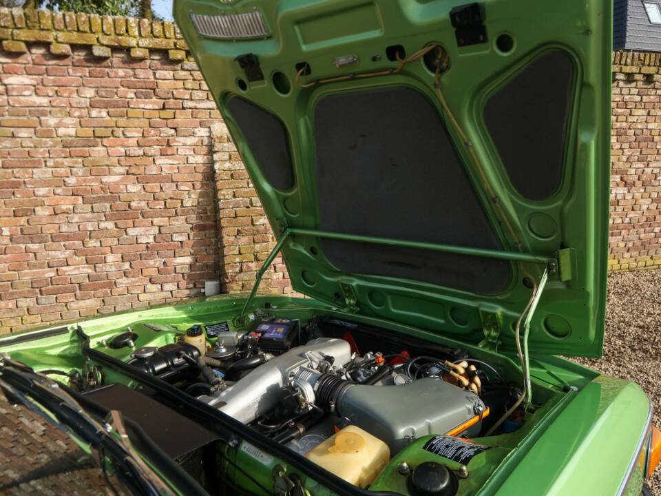 Image 25/50 of BMW 3.0 CSi (1973)