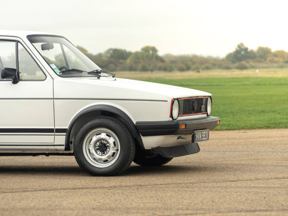 Image 4/40 of Volkswagen Golf I GTI 1.6 (1980)
