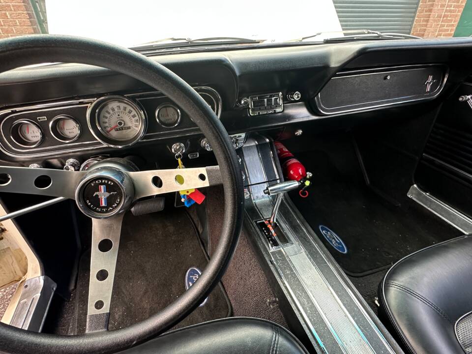 Bild 18/20 von Ford Mustang 289 (1966)