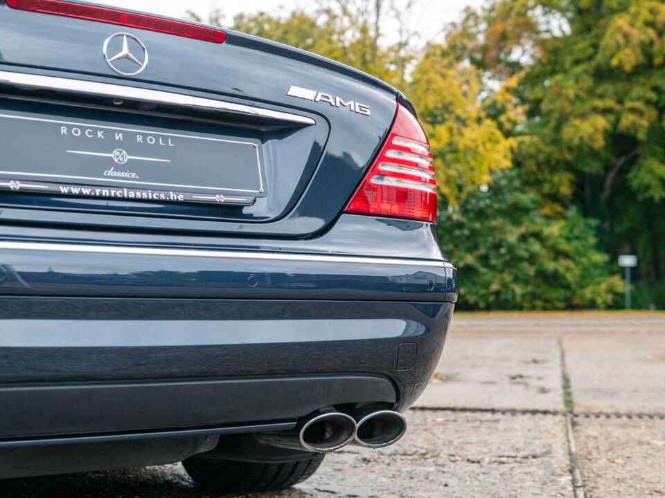 Bild 15/31 von Mercedes-Benz CL 65 AMG (2006)