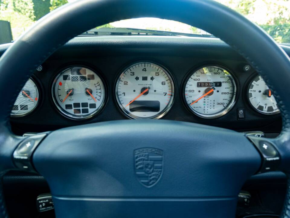Afbeelding 20/32 van Porsche 911 Carrera (1996)