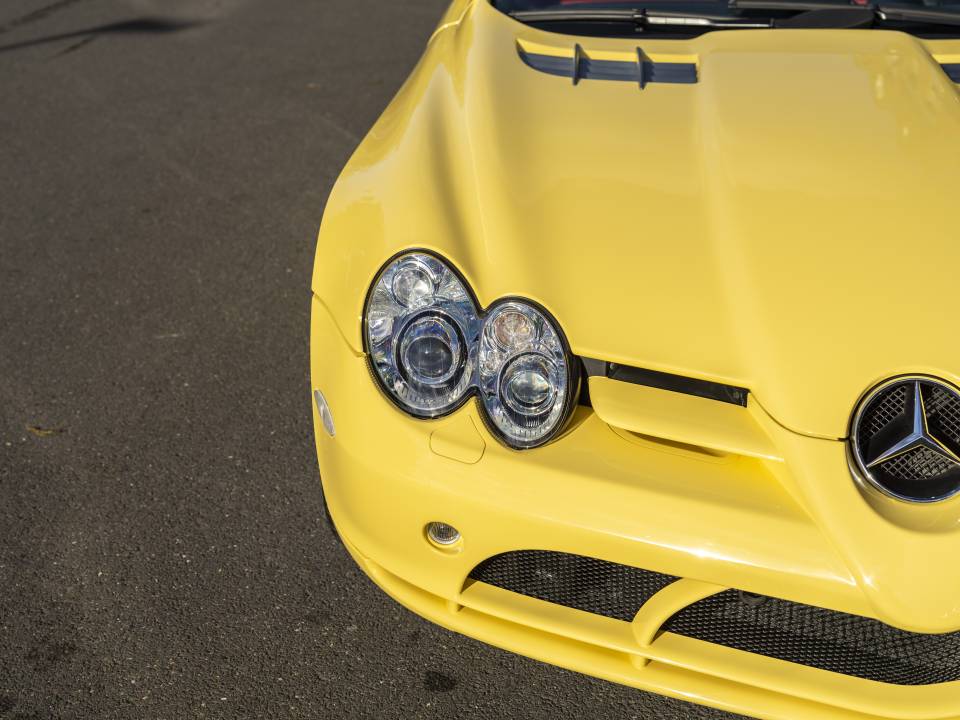 Image 10/37 of Mercedes-Benz SLR McLaren (2008)