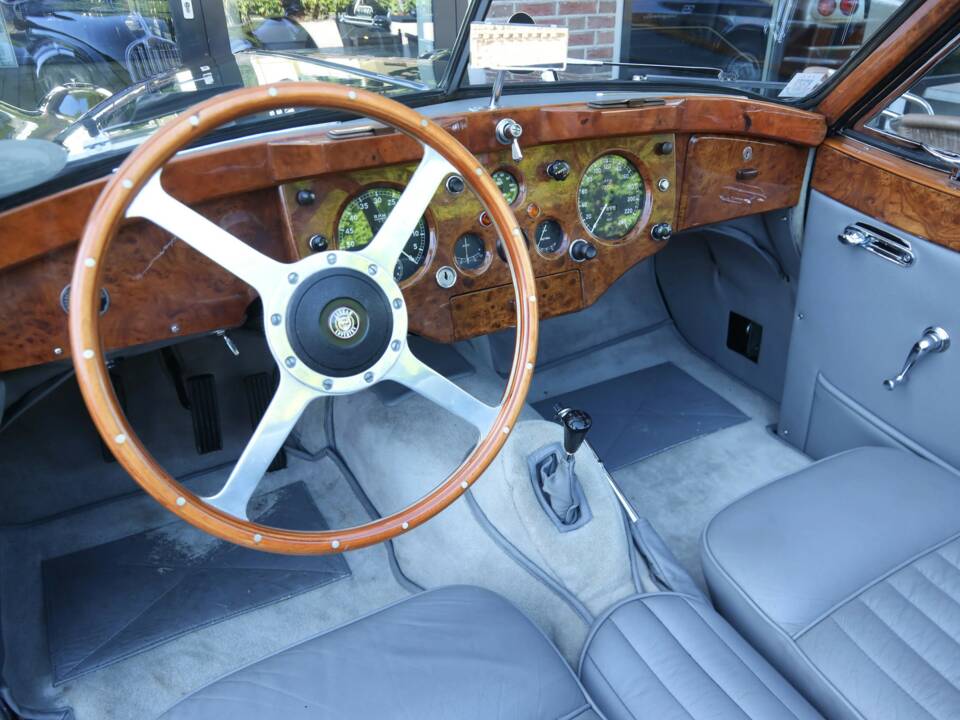 Afbeelding 47/50 van Jaguar XK 140 SE DHC (1957)