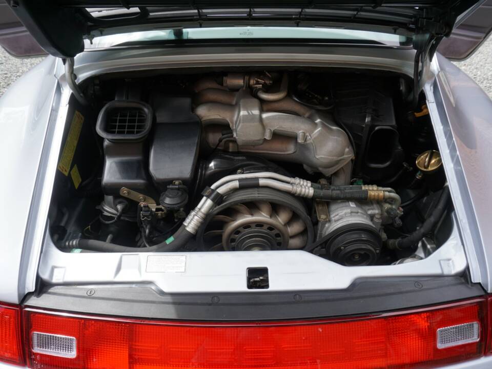 Afbeelding 19/20 van Porsche 911 Carrera (1996)