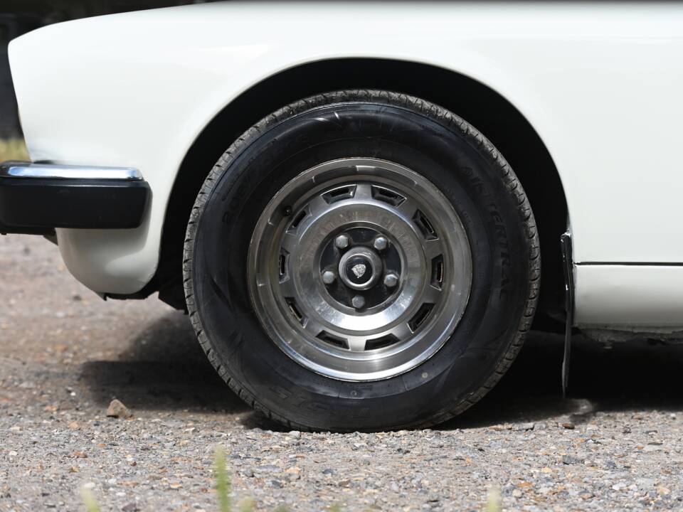 Immagine 15/20 di Jaguar XJ 6 L 4.2 (1978)