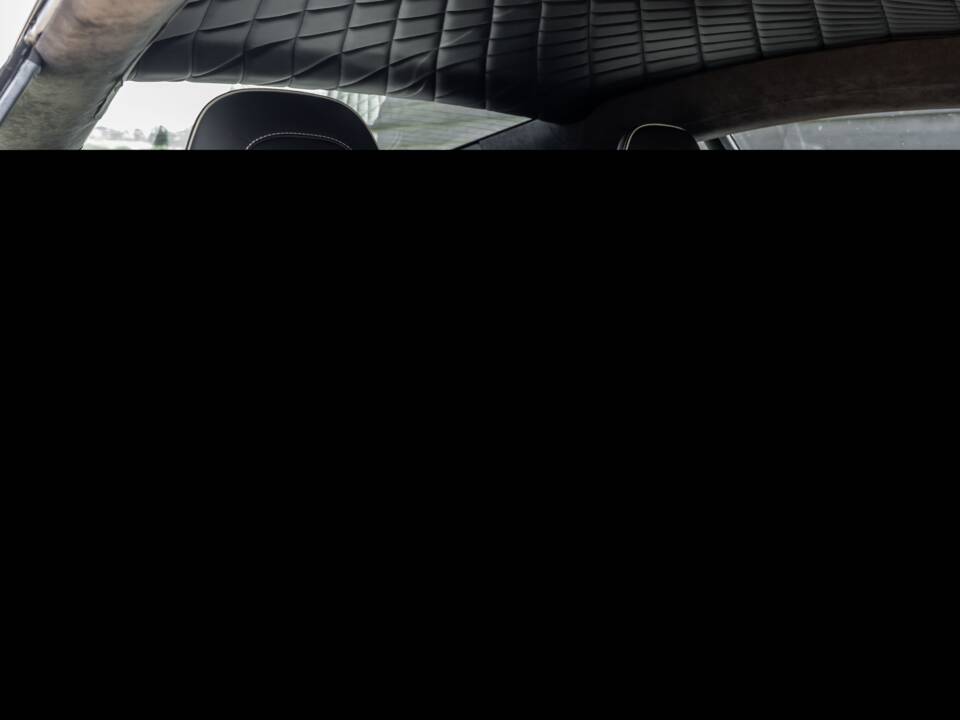 Image 34/57 of Aston Martin Vanquish S (2018)